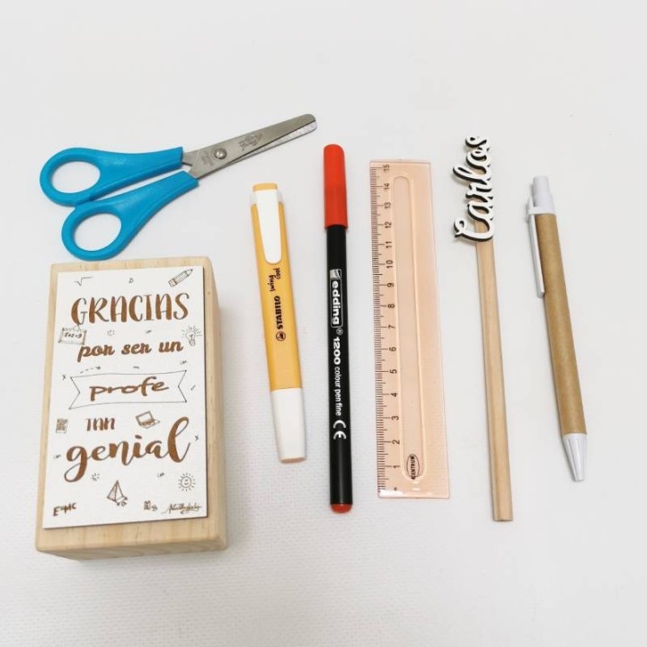 PORTALAPICEROS DE MADERA PERSONALIZADO