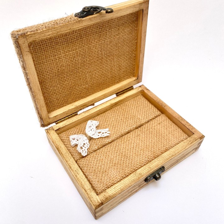 CAJA PARA LOS ANILLOS PERSONALIZADA